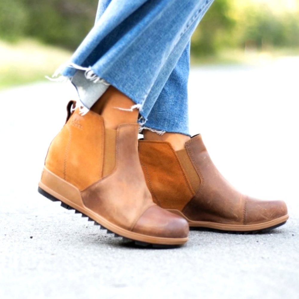 Sorel Tan and Brown Ankle Booties - Picture 4 of 16
